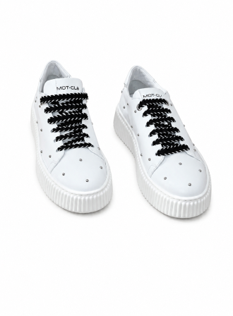 White Sneakers with pearls
